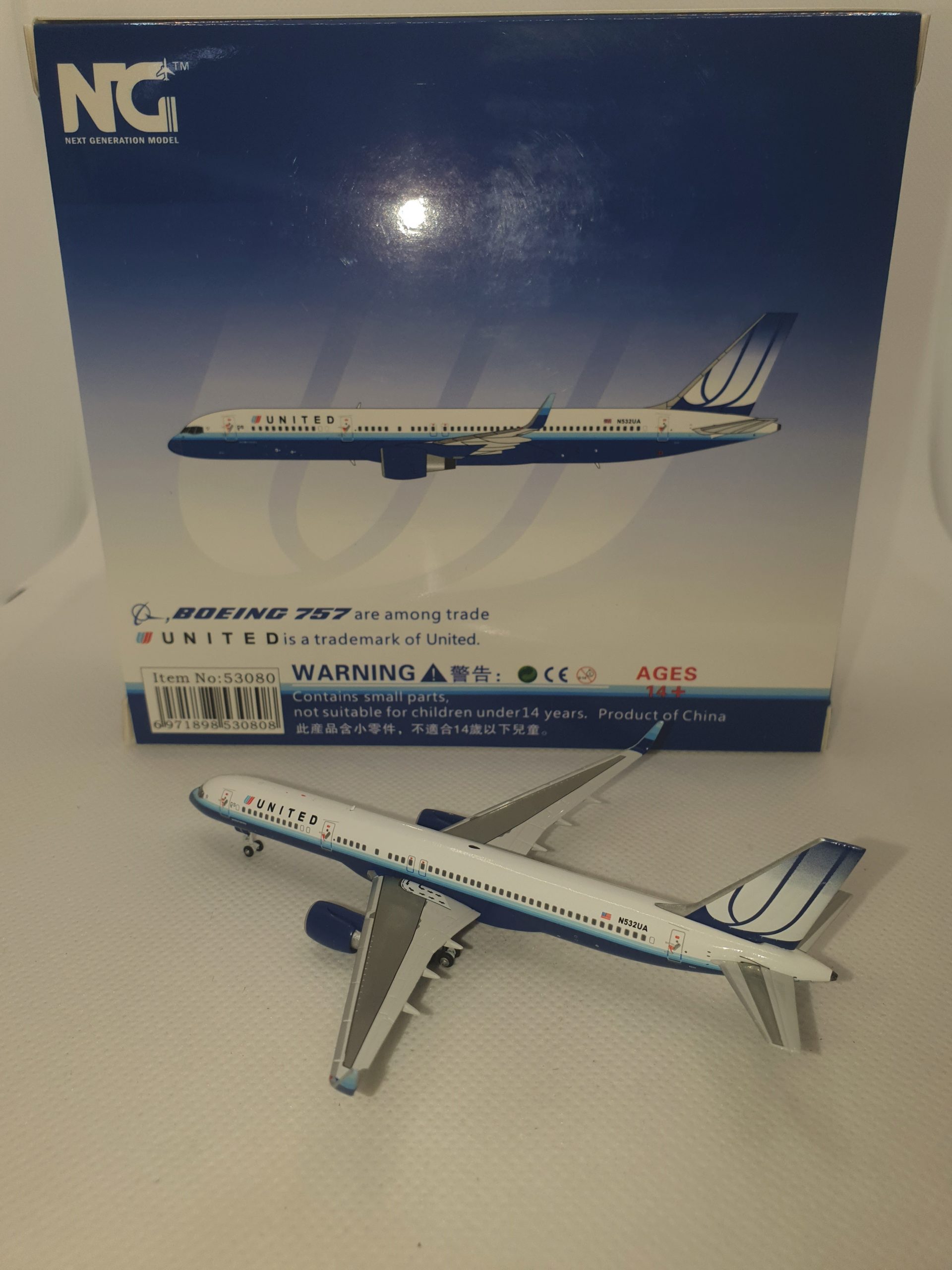 NG Models 1:400 United Airlines N532UA Boeing 757-200W - Bedfordshire ...
