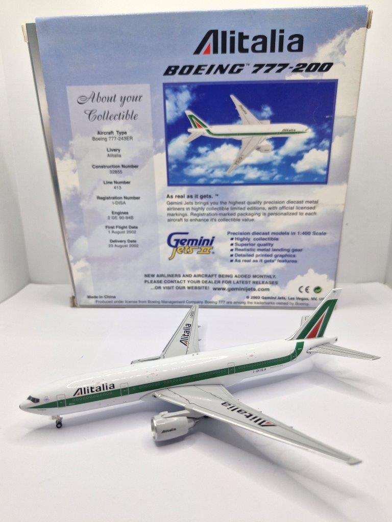 Gemini Jets 1:400 Alitalia I-DISA Boeing 777-200 - Bedfordshire