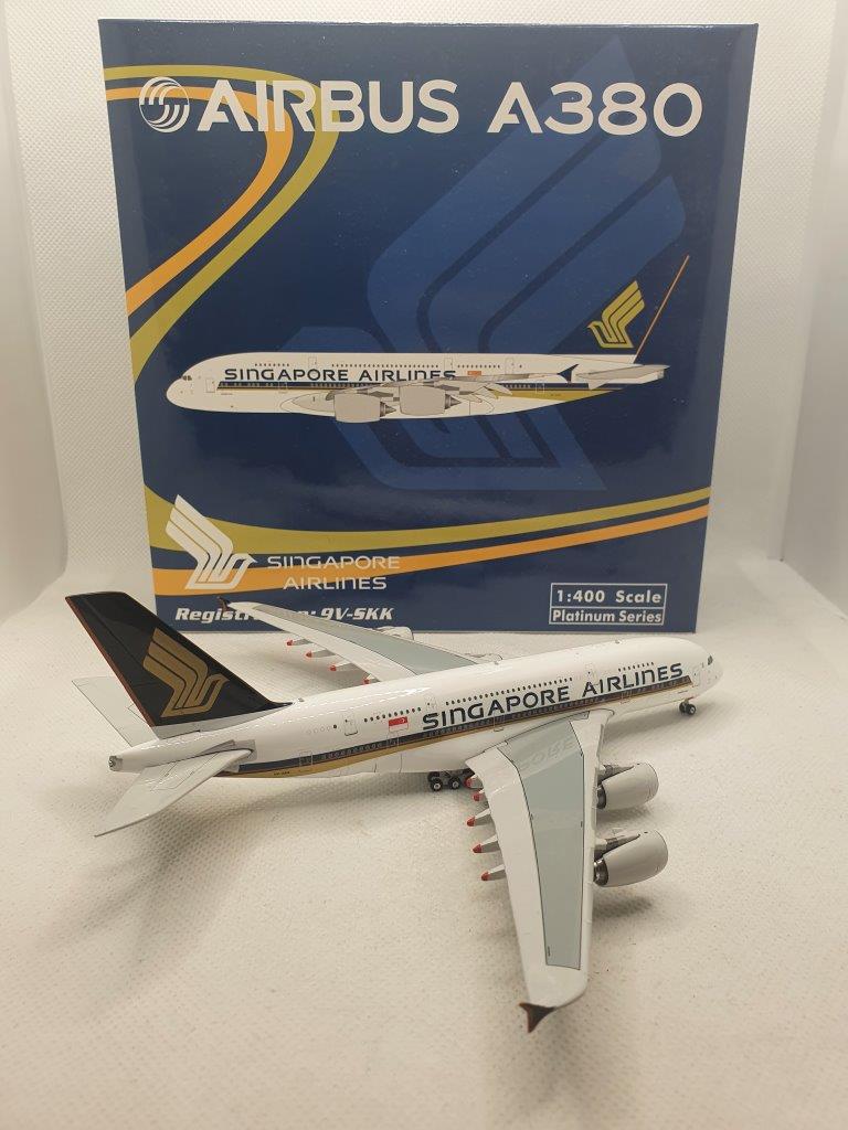 Phoenix 1:400 Singapore Airlines 9V-SKK Airbus A380-800