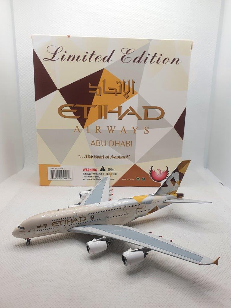 Phoenix 1:400 Etihad Airways A6-APA Airbus A380-800 - Bedfordshire