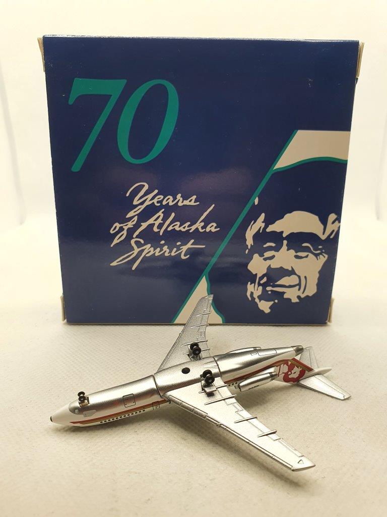Aeroclassics 1:400 Alaska Airlines N324AS Boeing 727-100 - Image 5