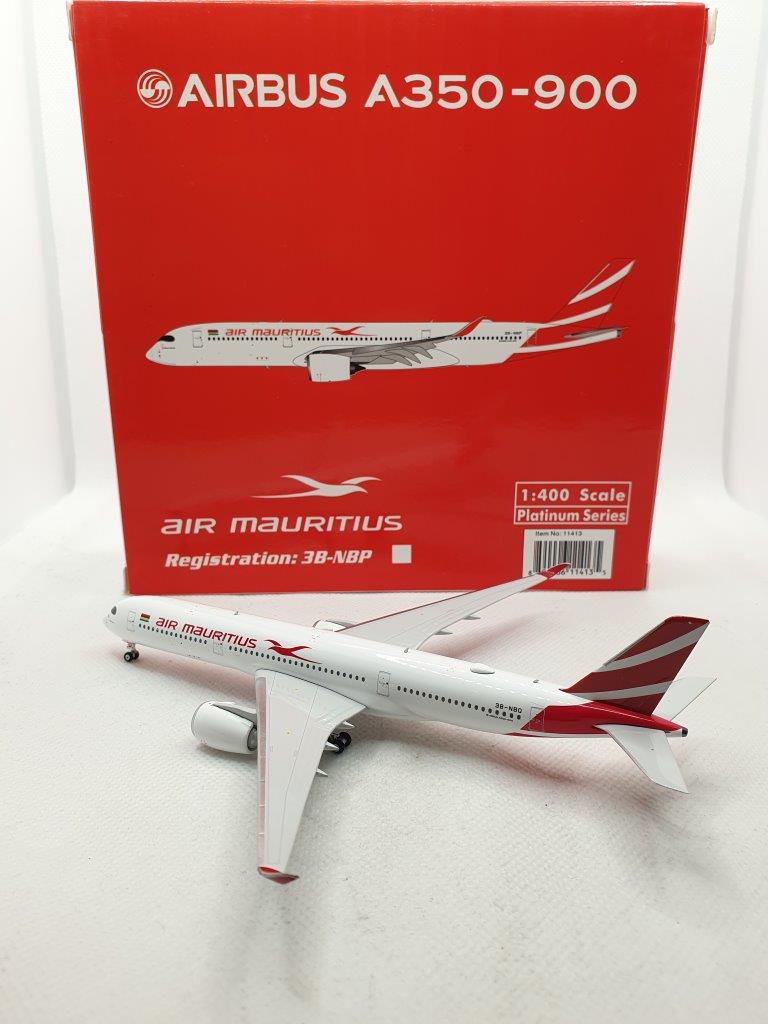Phoenix 1:400 Air Mauritius 3B-NBQ Airbus A350-900 - Image 4