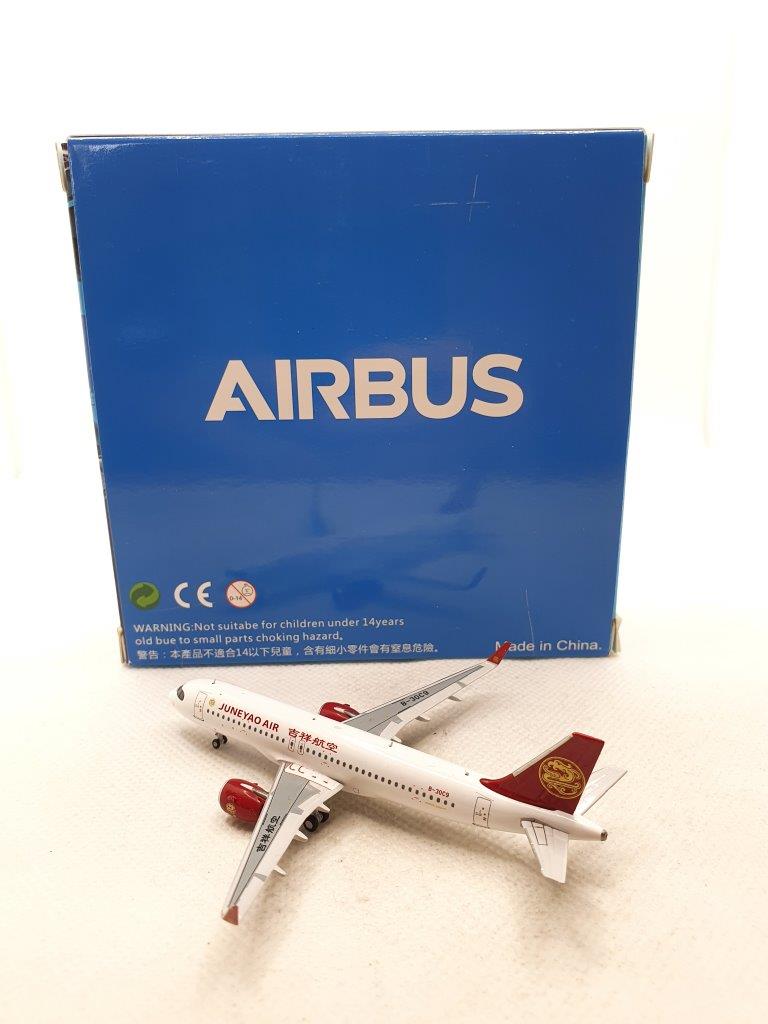 Panda Models 1:400 Juneyao Airlines B-30C9 Airbus A320-Neo - Image 4
