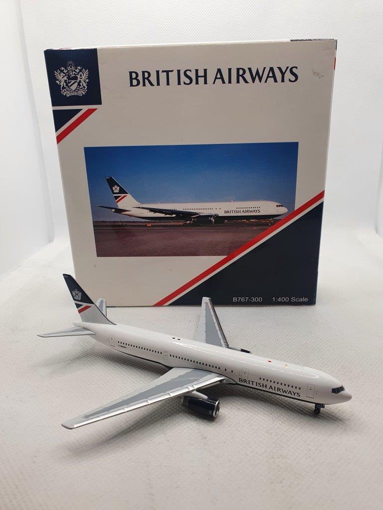 BigBird 400 1:400 British Airways G-BNWH Boeing 767-300 - Bedfordshire ...