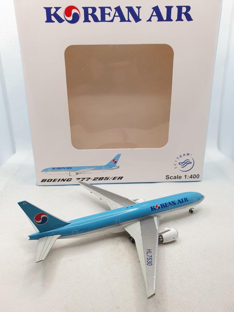JC Wings 1:400 Korean Air HL7530 Boeing 777-200 - Image 2