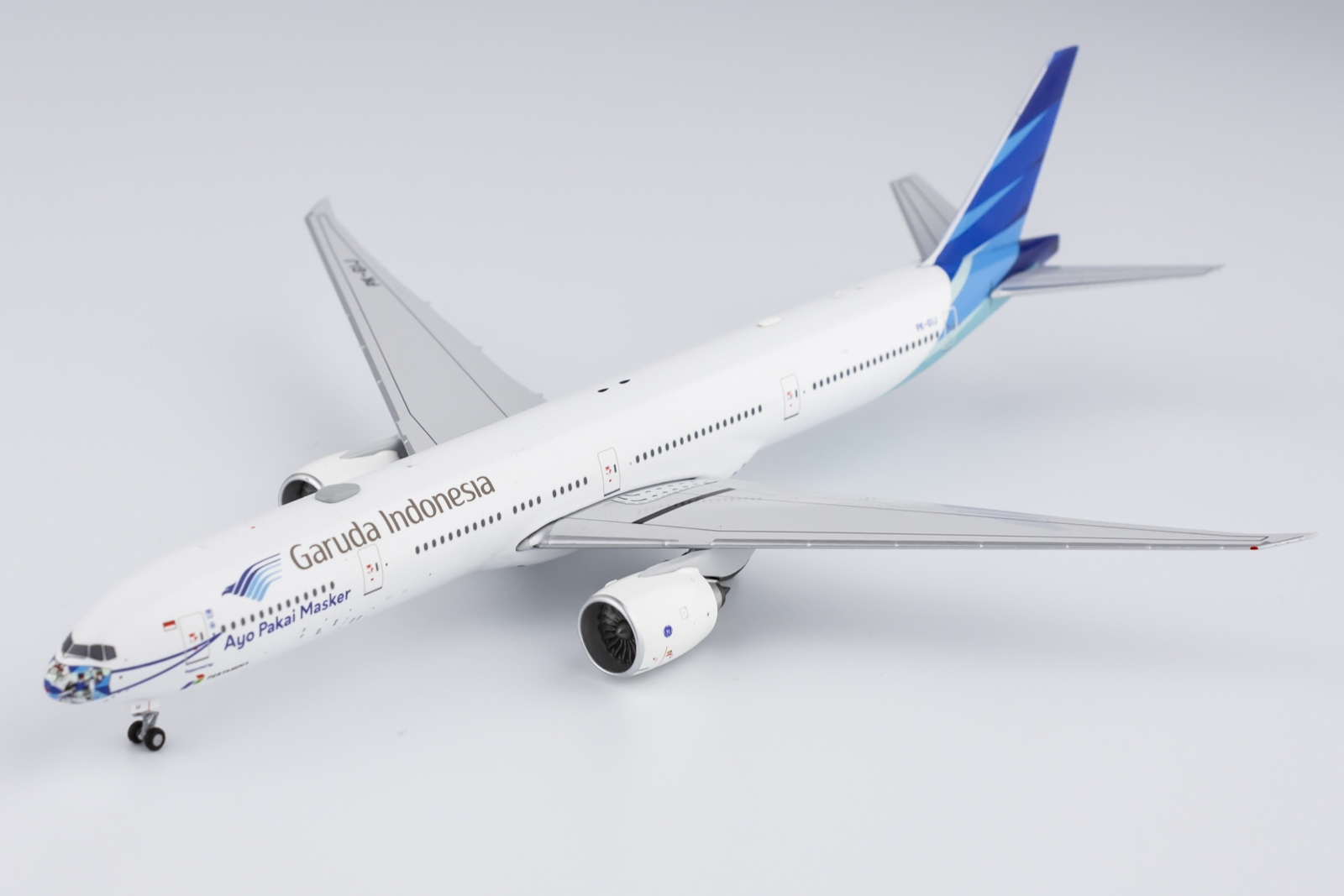 NG Models 1:400 Garuda Indonesia PK-GIJ Boeing 777-300 - Bedfordshire ...