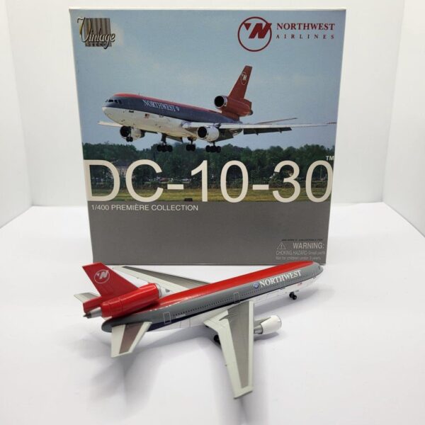Dragon Wings 1:400 Northwest Airlines N239NW Douglas DC-10-30