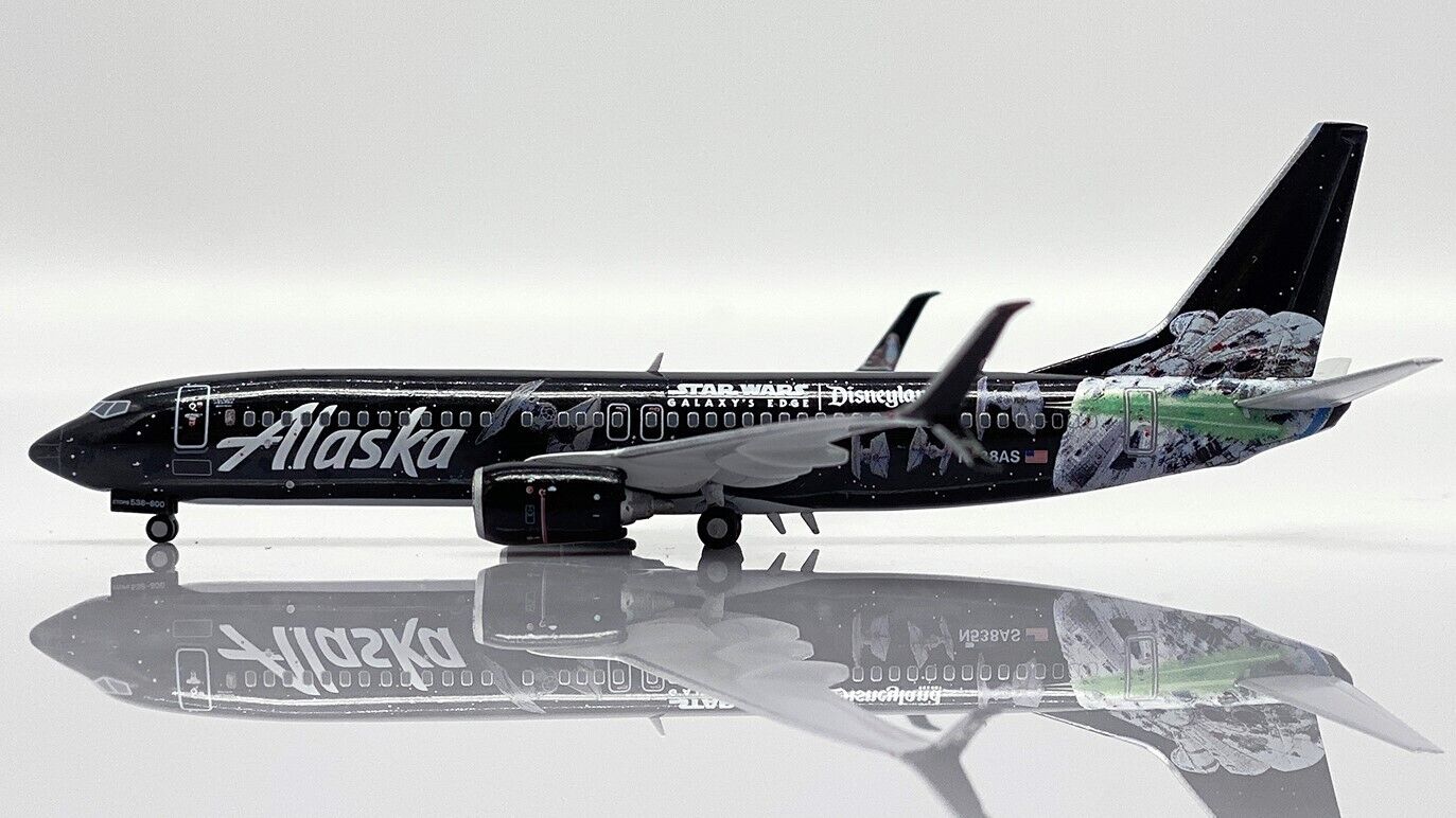Modèle Réduit JC Wings 1/200 Boeing 737-800 Alaska Airlines Star Wars - Volets Baissés
