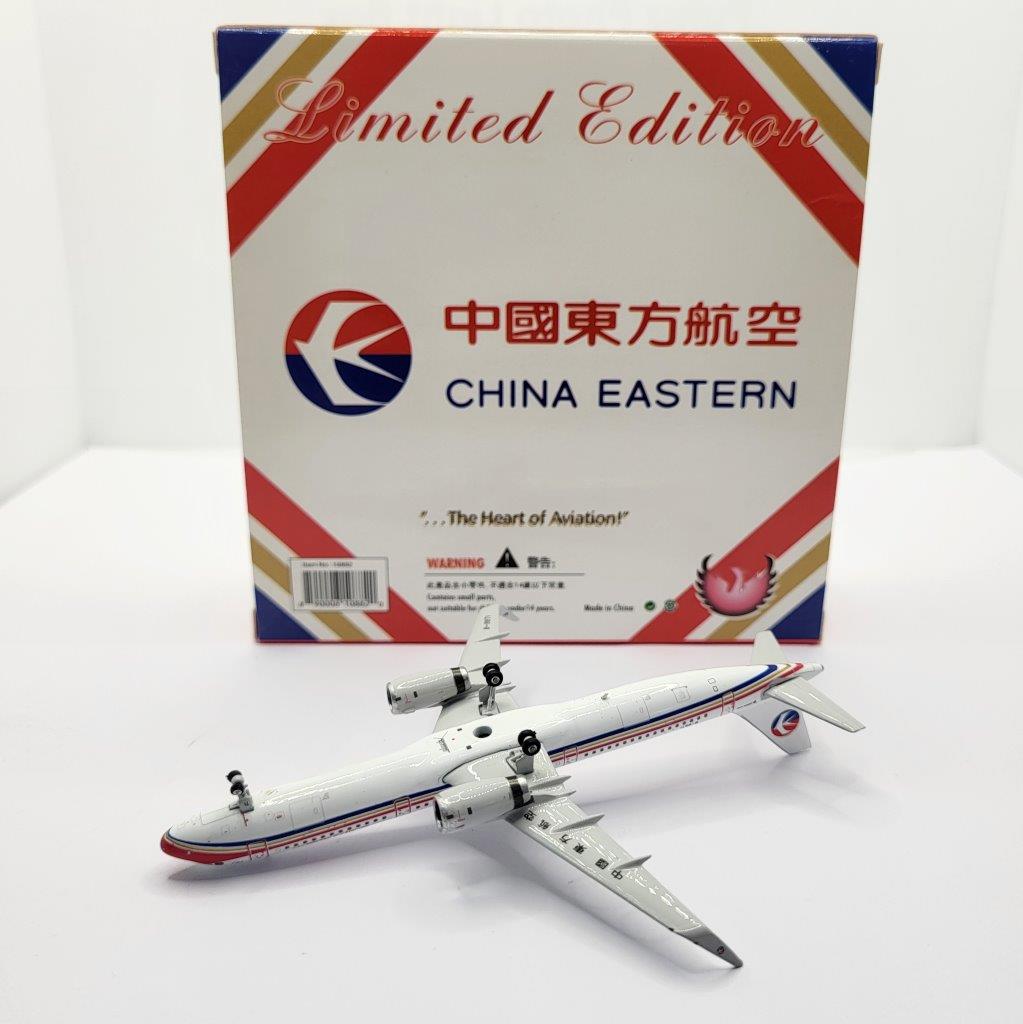 Phoenix 1:400 China Eastern Airlines B-9971 Airbus A321-200 SL - Image 5