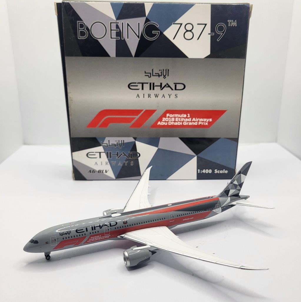 Phoenix 1:400 Etihad Airways A6-BLV Boeing 787-9 - Bedfordshire
