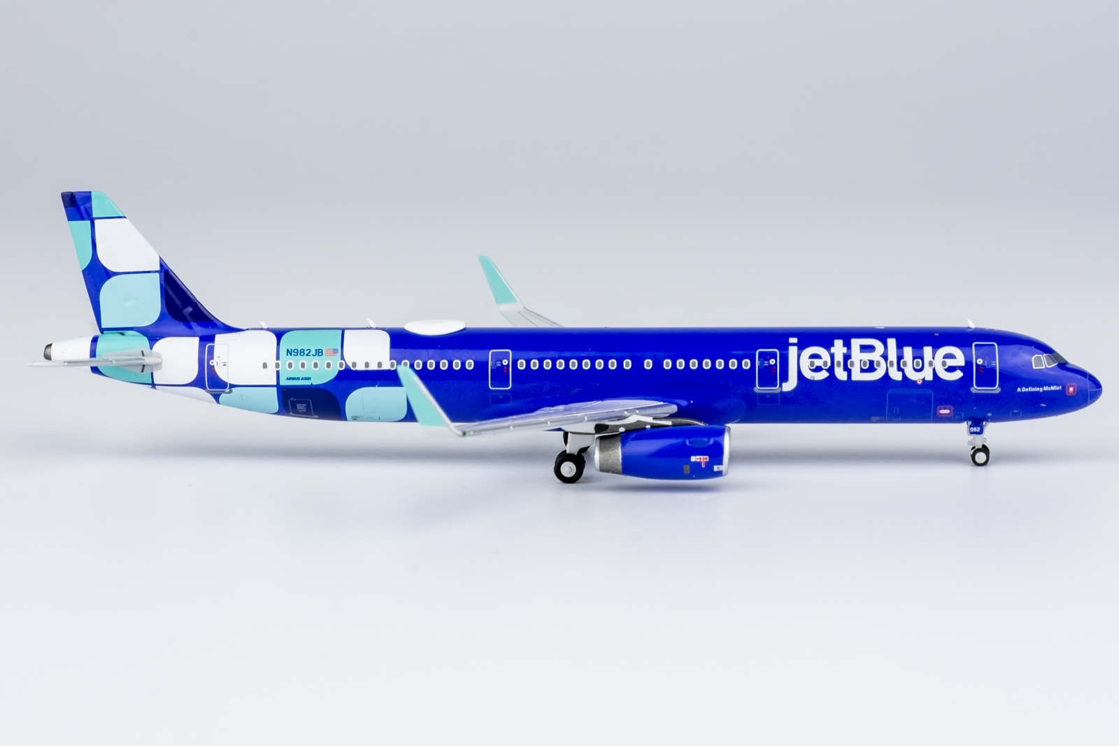 NG Models 1:400 JetBlue Airways N982JB Airbus A321-200 SL - Image 6
