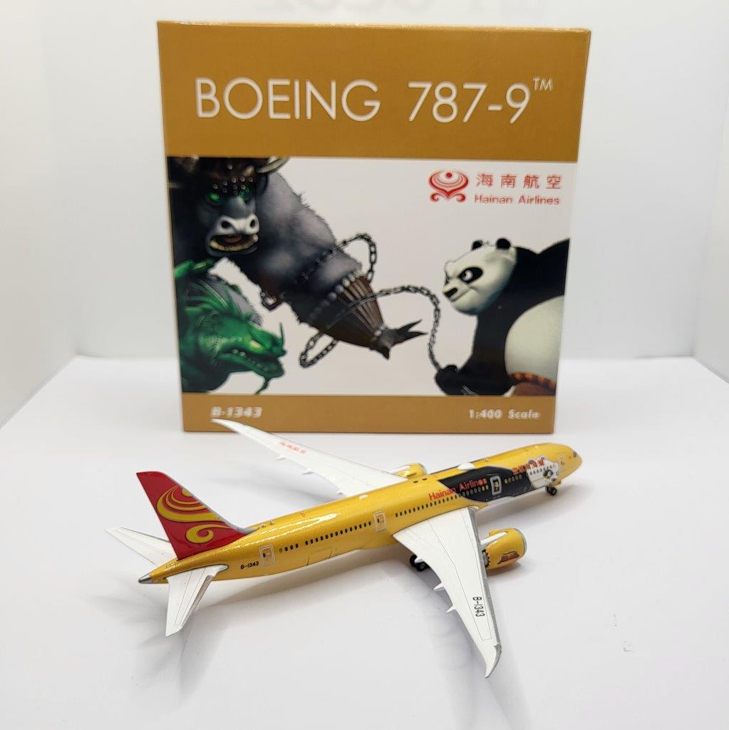 Phoenix 1:400 Hainan Airlines B-1343 Boeing 787-9 - Image 2