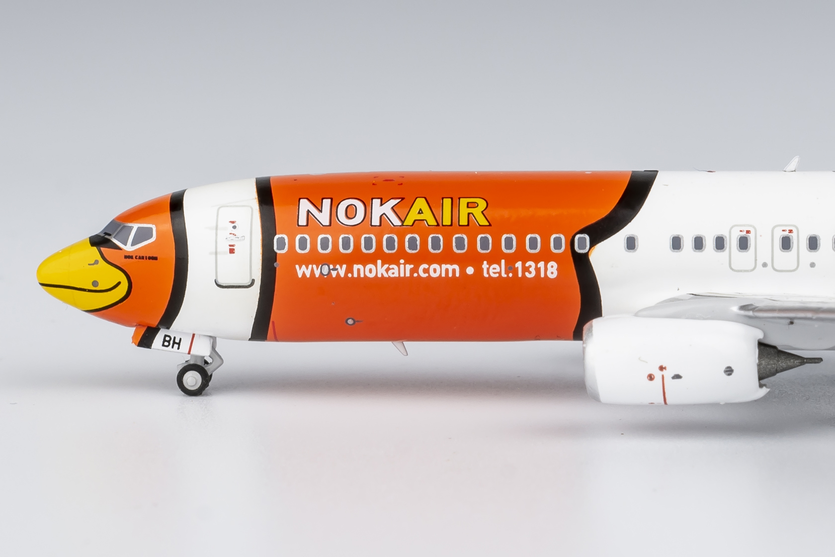 NG Models 1:400 Nok Air HS-DBH Boeing 737-800W - Image 3