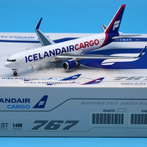 JC Wings 1:400 Icelandair Cargo TF-ISH Boeing 767-300F