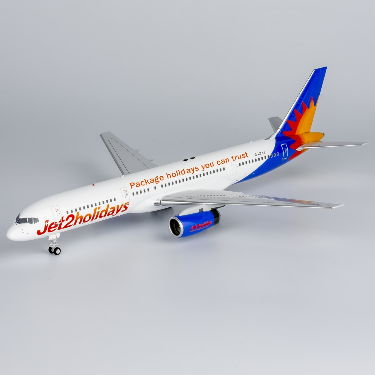 NG Models 1:200 Jet2 Holidays G-LSAJ Boeing 757-200 - Image 5