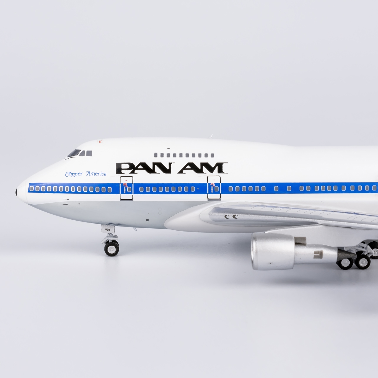 NG Models 1:400 Pan American World Airways N529PA Boeing 747-SP - Image 3