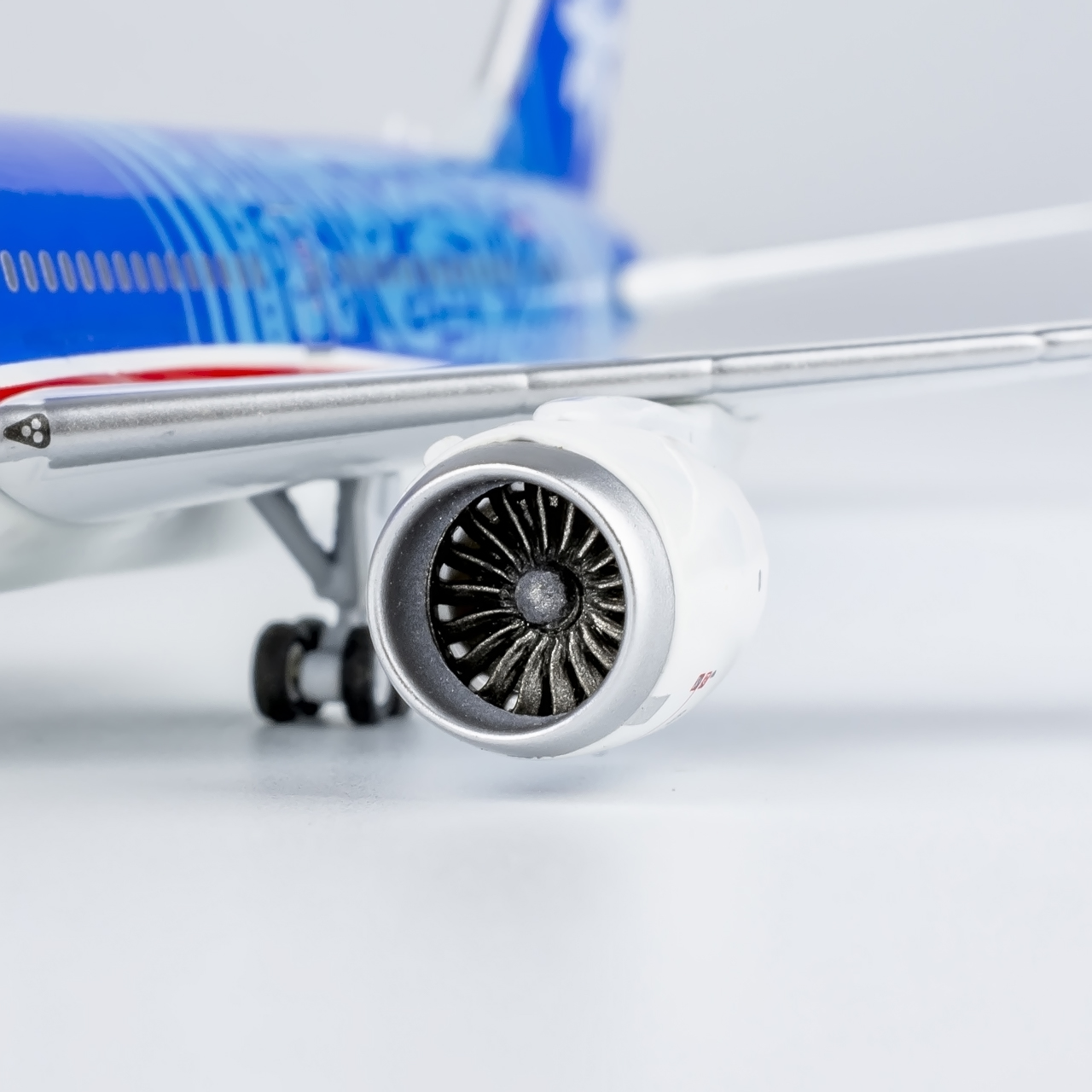 NG Models 1:400 Air Tahiti Nui F-OTOA Boeing 787-9 - Bedfordshire