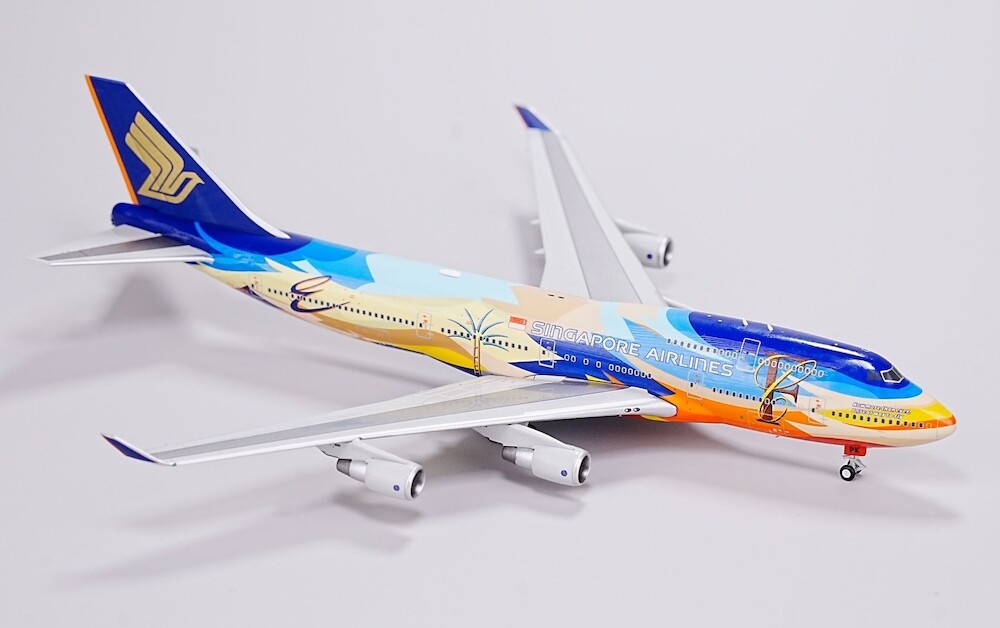 HX Models 1:400 Singapore Airlines 9V-SPK Boeing 747-400 - Image 2