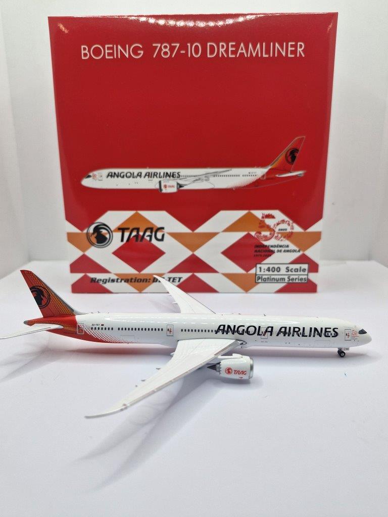 Phoenix 1:400 TAAG D2-TET Boeing 787-10 - Image 2