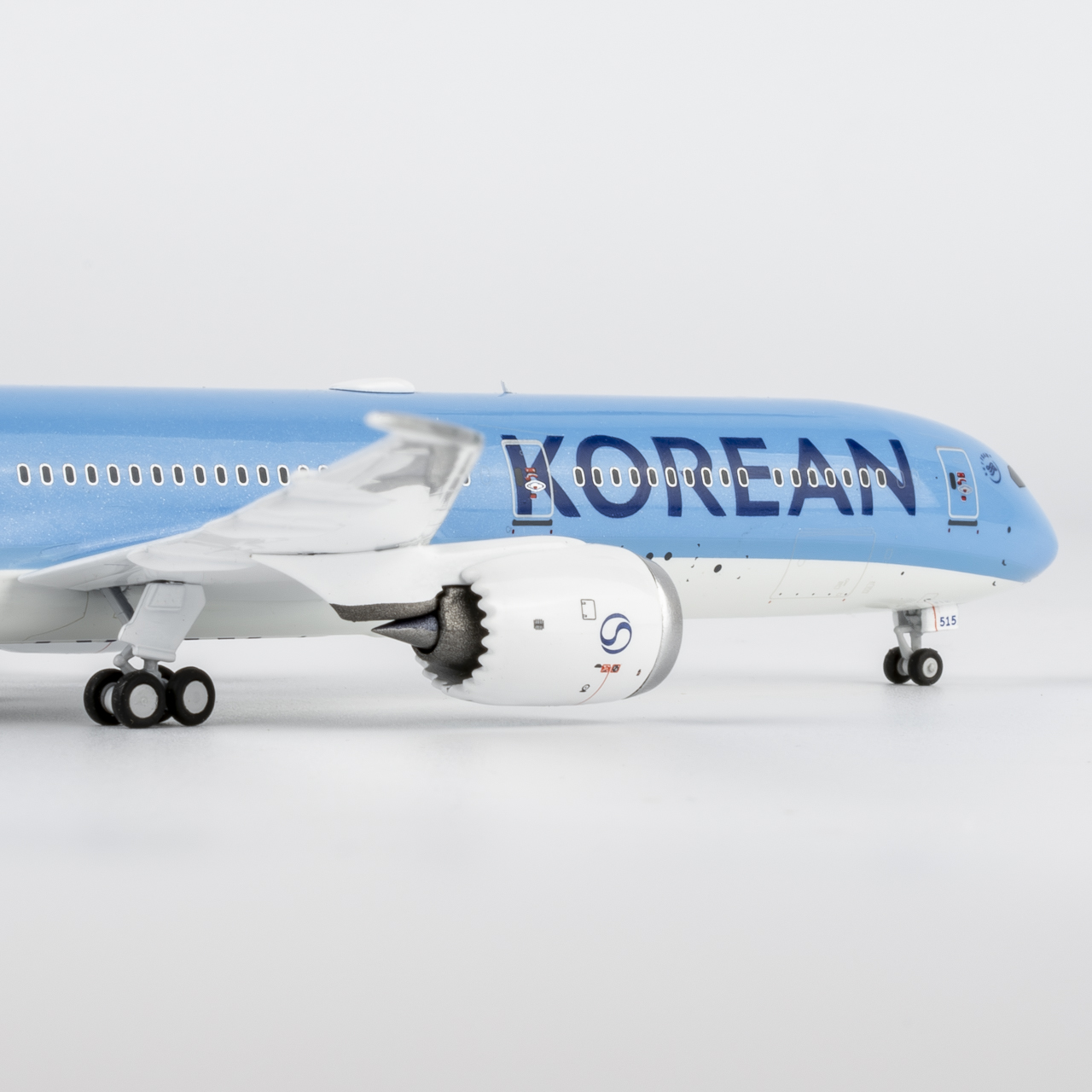 NG Models 1:400 Korean Air HL8515 Boeing 787-10 - Image 11