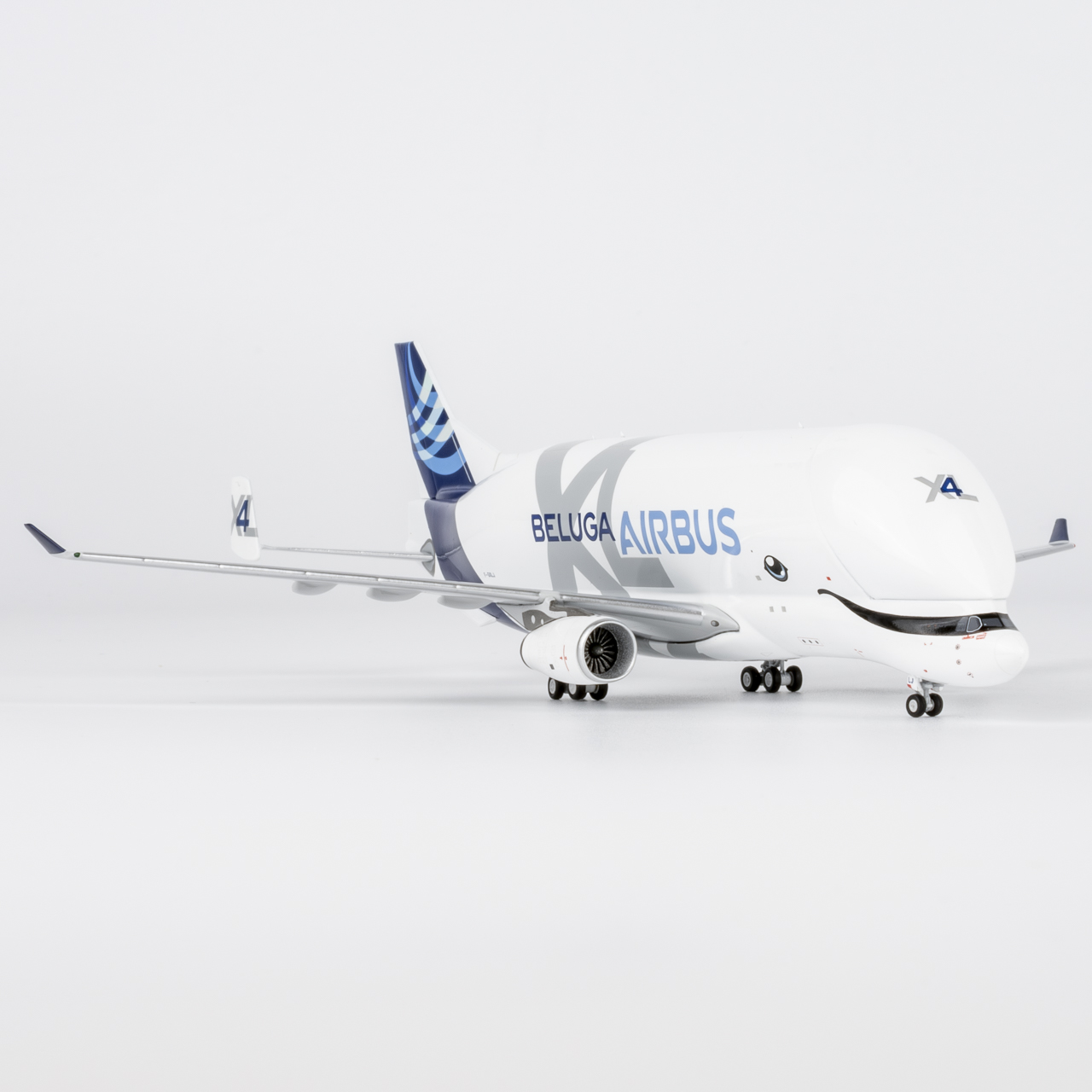 NG Models 1:400 Airbus Transport International F-GXLJ Airbus A330-700 - Image 8