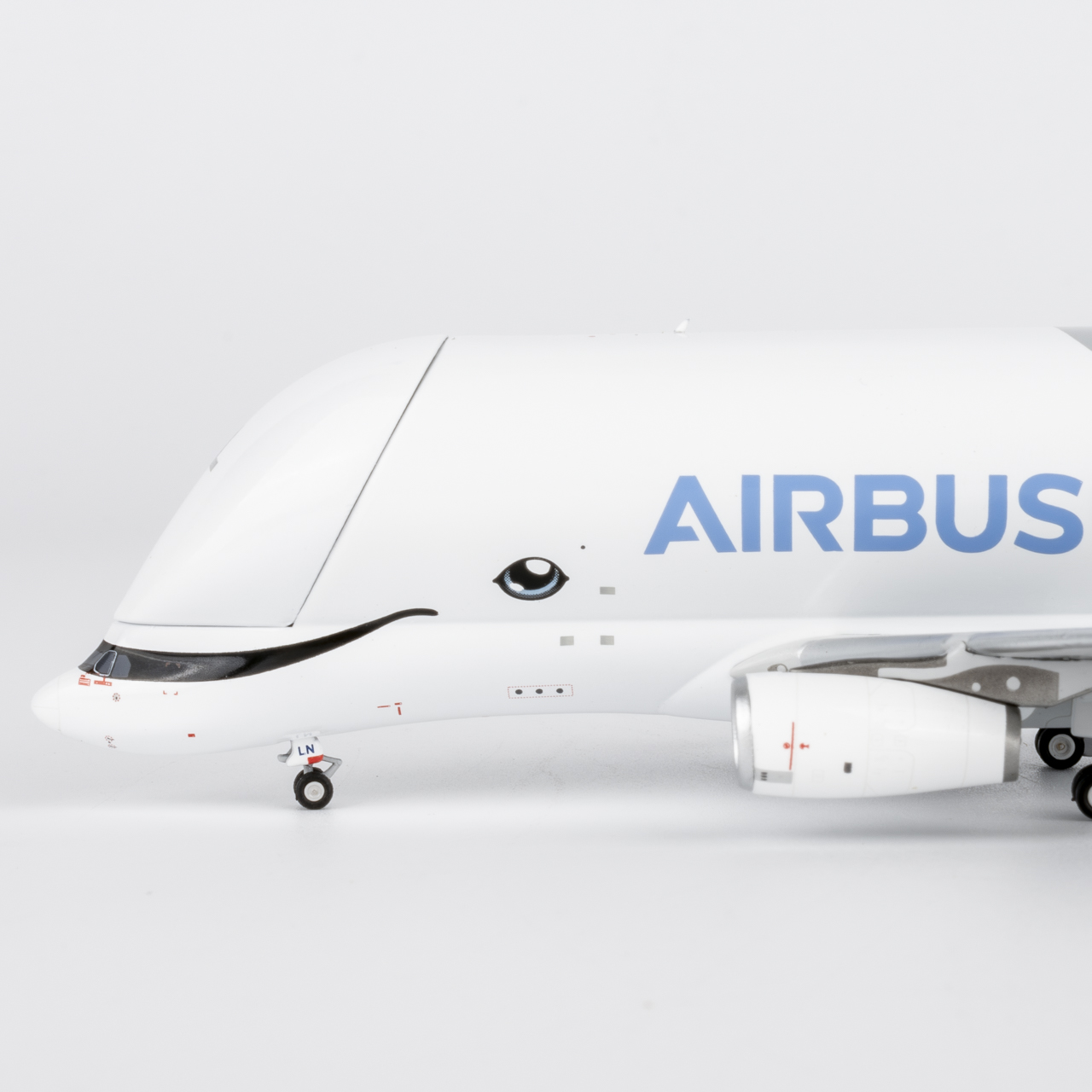 NG Models 1:400 Airbus Transport International F-GXLN Airbus A330-700 - Image 3