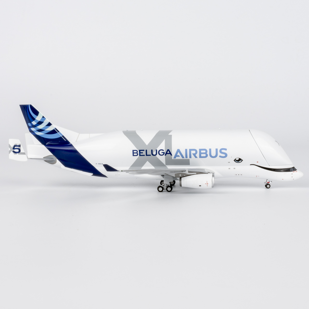 NG Models 1:400 Airbus Transport International F-GXLN Airbus A330-700 - Image 6