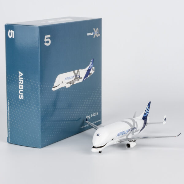 NG Models 1:400 Airbus Transport International F-GXLN Airbus A330-700