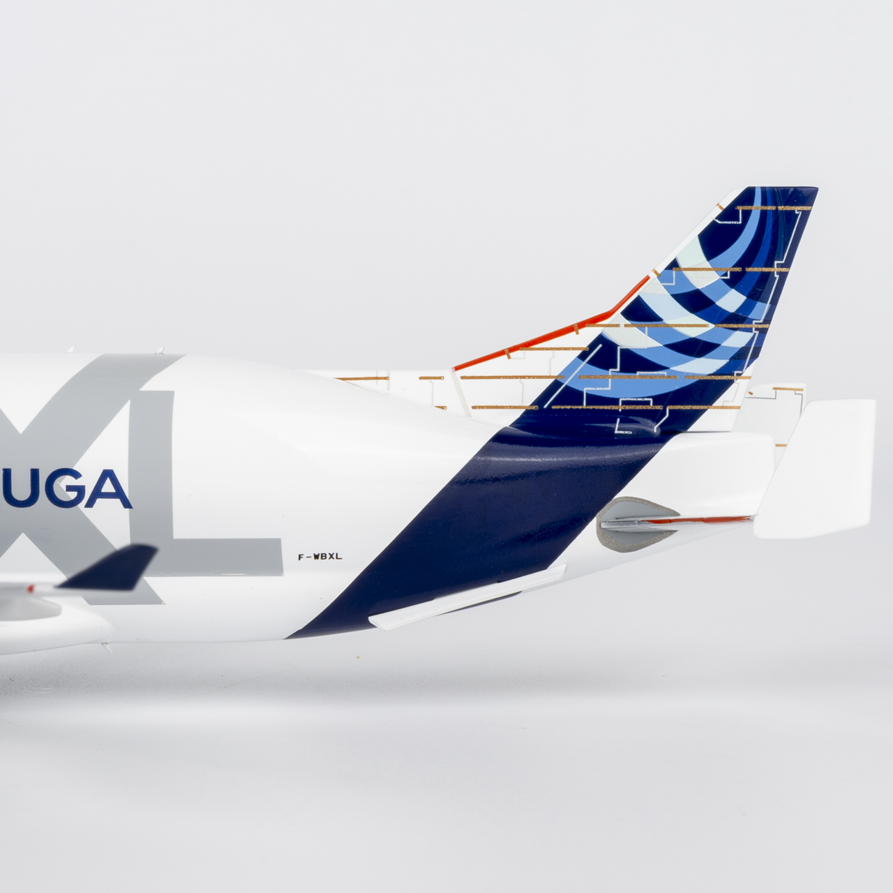 NG Models 1:400 Airbus Transport International F-WBXL Airbus A330-700 - Image 4