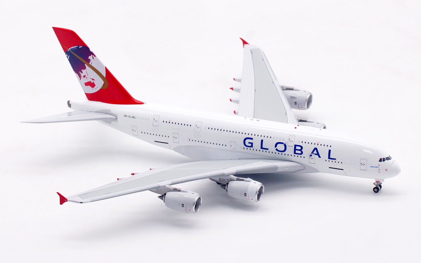 Aviation 400 1:400 Global Airlines 9H-GLOBL Airbus A380-800