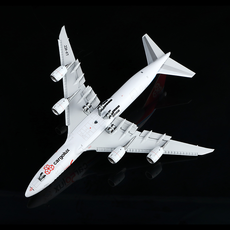 航空機・ヘリコプター herpa cargolux Boeing 747-8F 1/200 Herpa