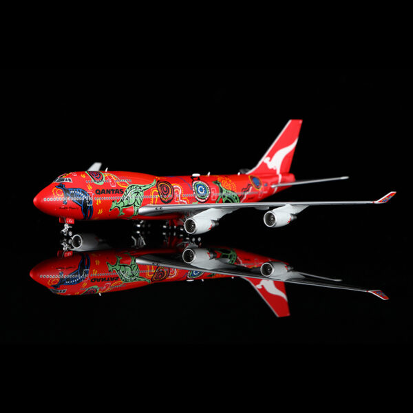 HX Models 1:400 Qantas Airways VH-OEJ Boeing 747-400