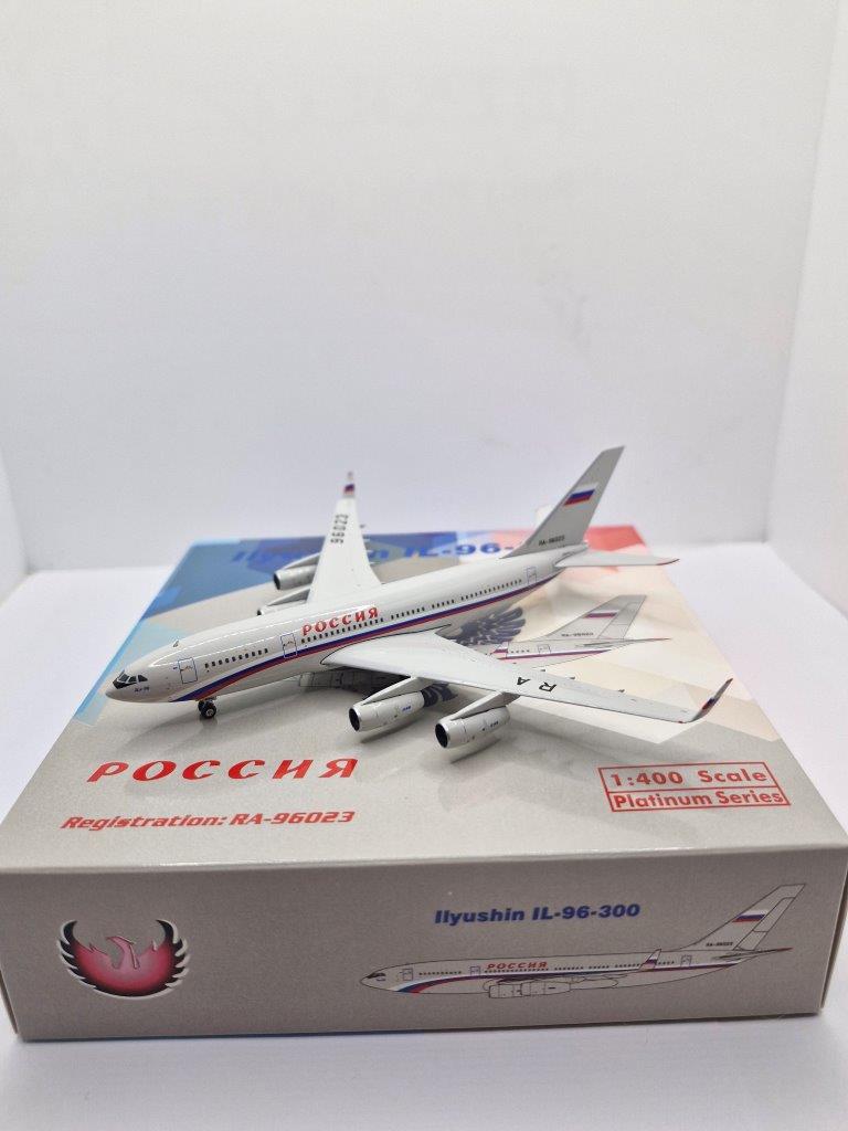 Phoenix 1:400 Rossiya SLO RA-96023 Ilyushin IL-96-300