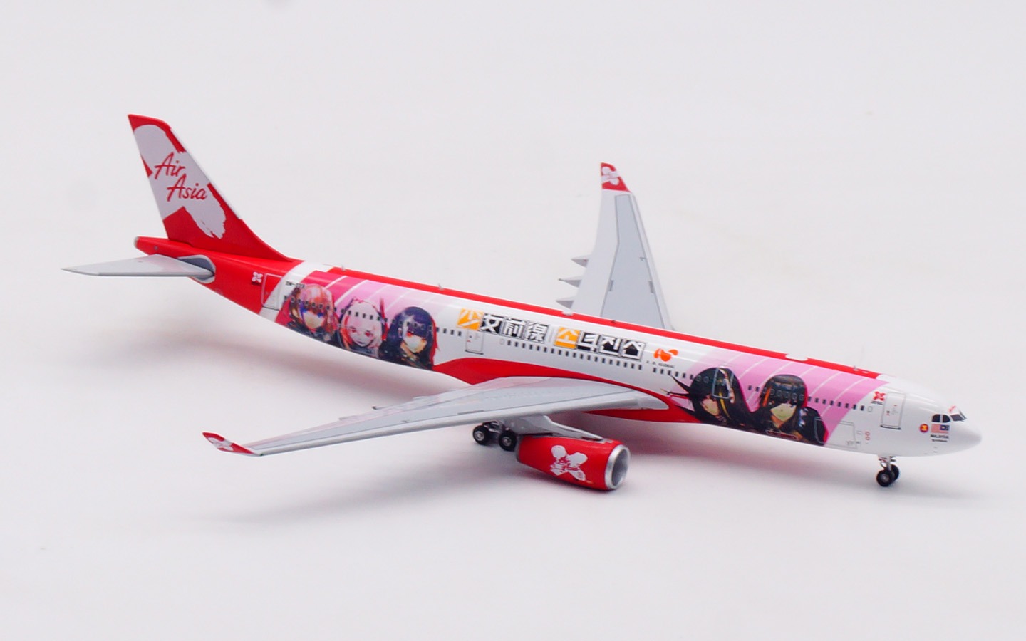 Aviation 400 1:400 Air Asia X 9M-XXB Airbus A330-300 - Image 9
