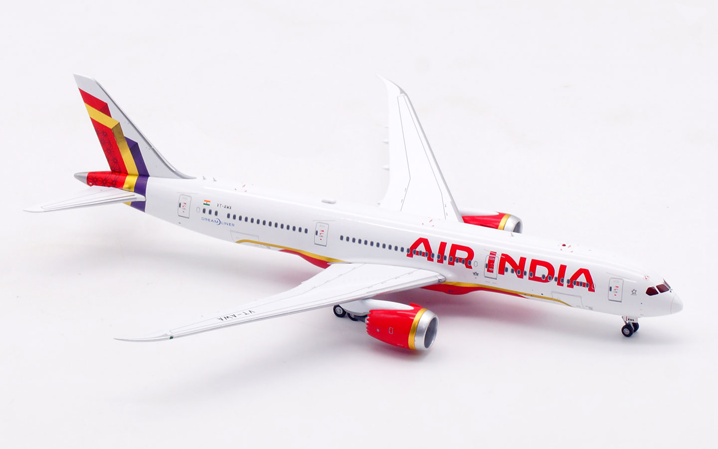 Aviation 400 1:400 Air India VT-AWA Boeing 787-9 - Image 3