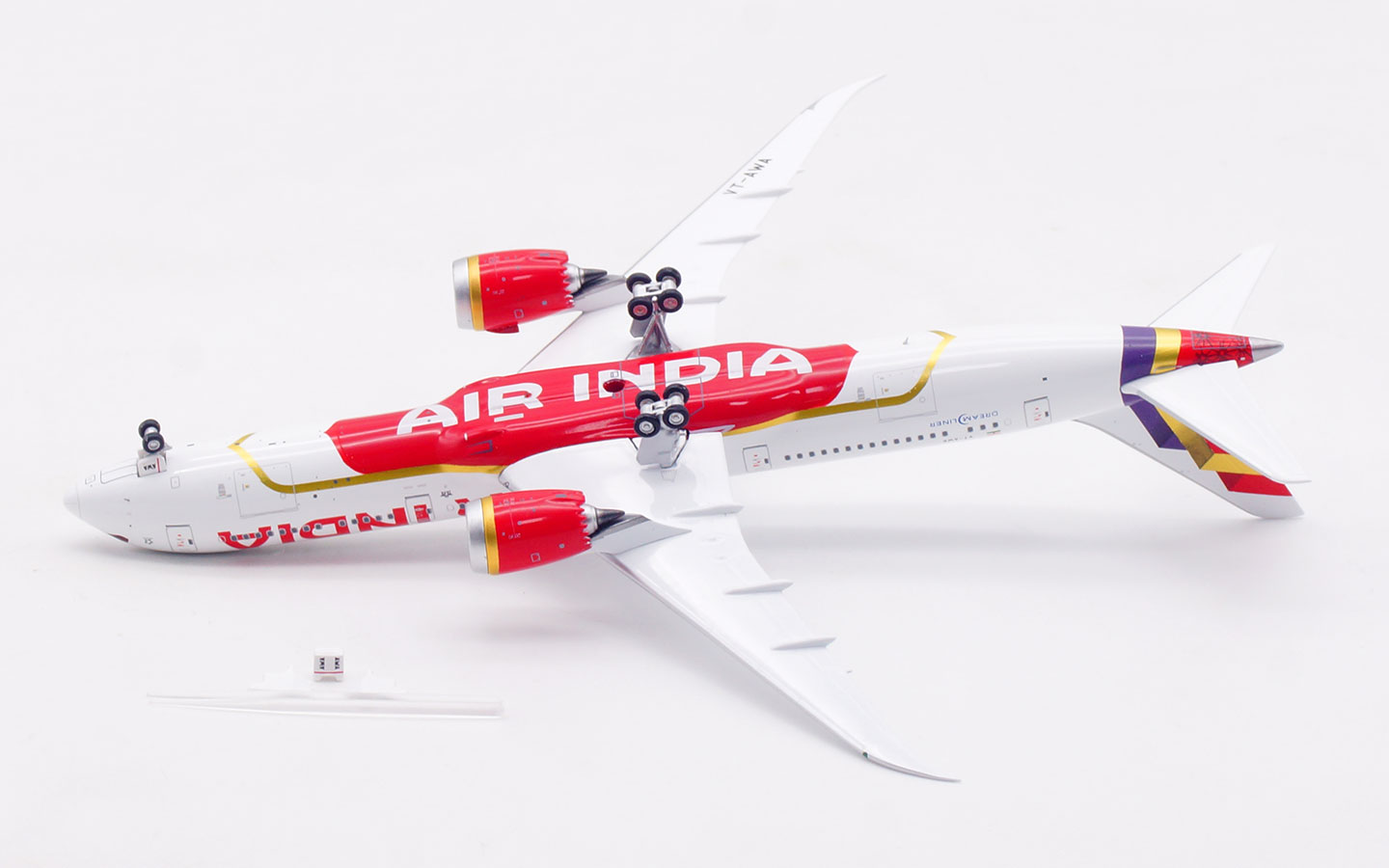 Aviation 400 1:400 Air India VT-AWA Boeing 787-9 - Image 6