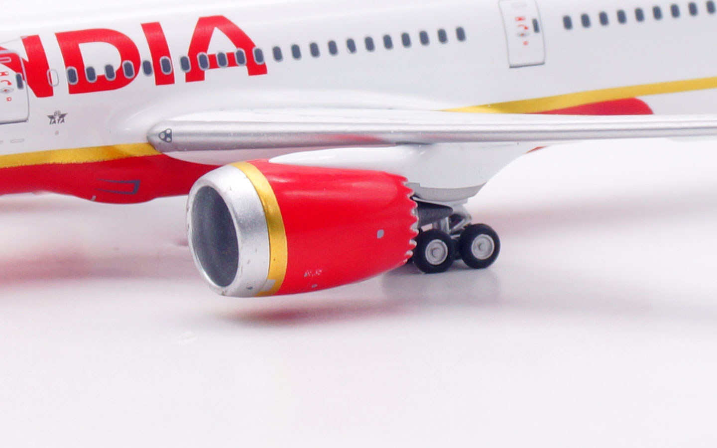 Aviation 400 1:400 Air India VT-AWA Boeing 787-9 - Image 12
