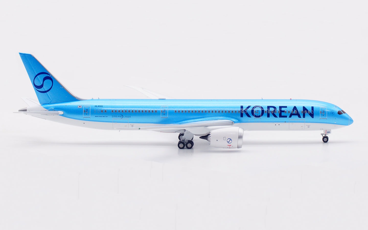 Aviation 400 1:400 Korean Air HL8081 Boeing 787-9 - Image 9