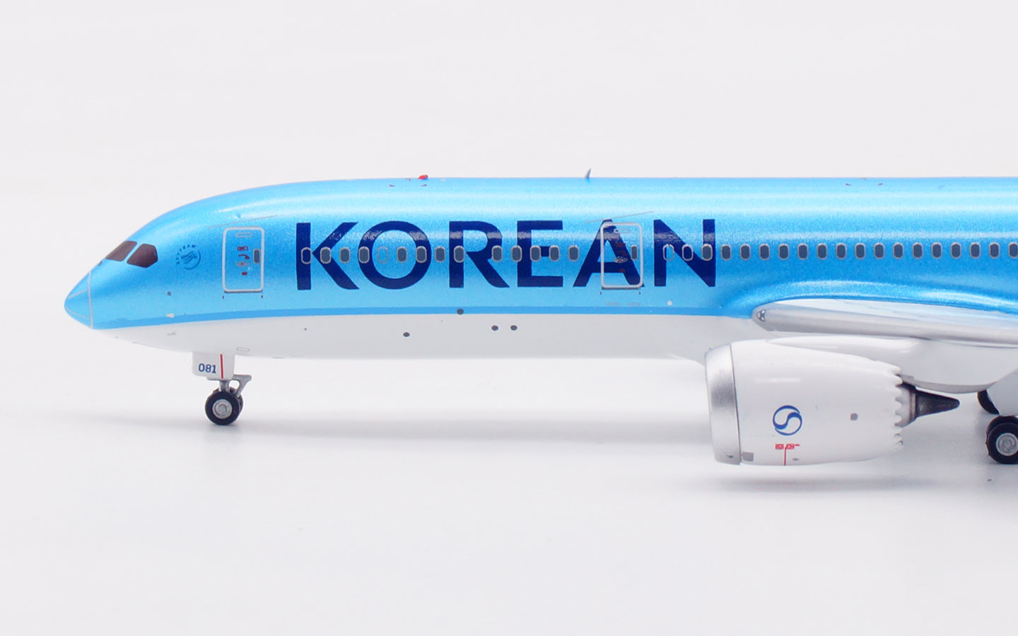 Aviation 400 1:400 Korean Air HL8081 Boeing 787-9 - Image 10