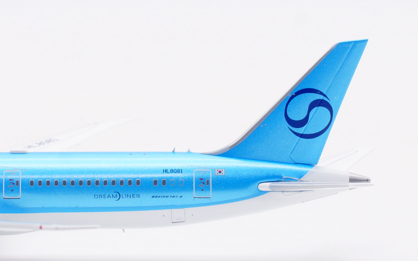 Aviation 400 1:400 Korean Air HL8081 Boeing 787-9 - Image 11
