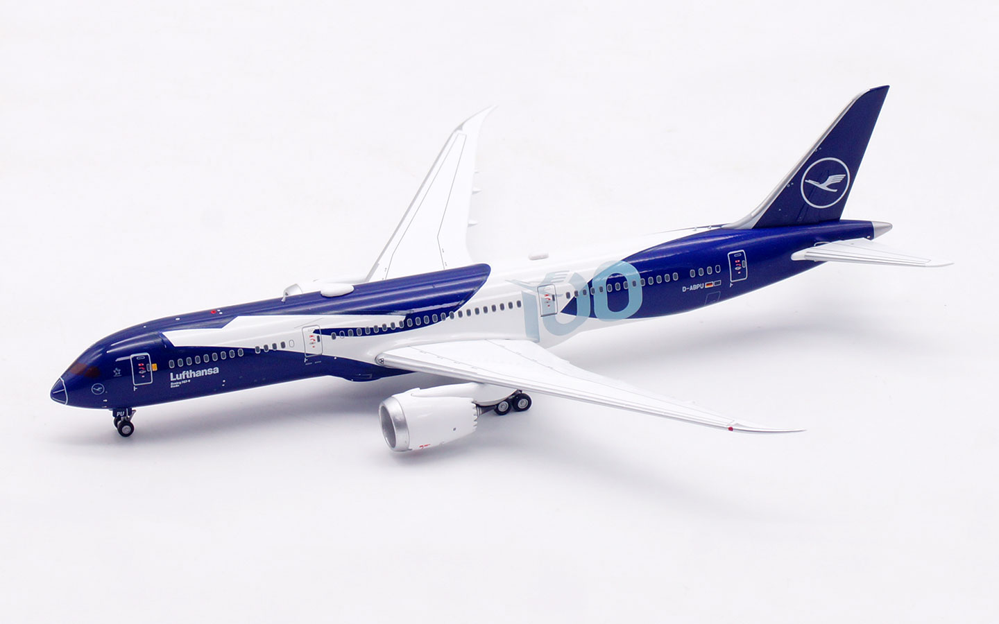 Aviation 400 1:400 Lufthansa D-ABPU Boeing 787-9 - Image 4