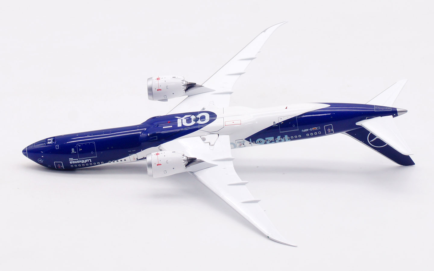 Aviation 400 1:400 Lufthansa D-ABPU Boeing 787-9 - Image 7