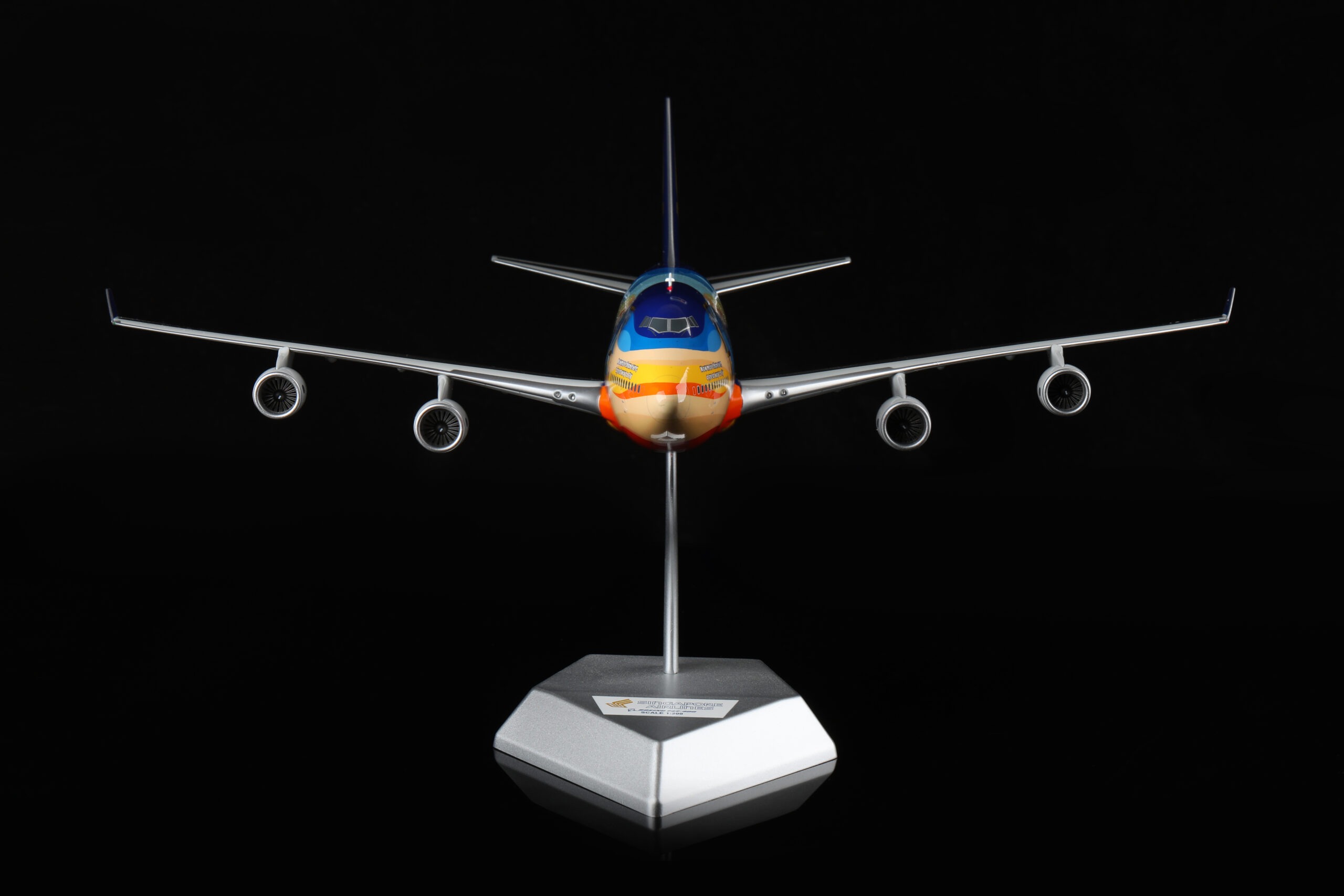 SQ Wings 1:200 Singapore Airlines 9V-SPK Boeing 747-400 - Image 10