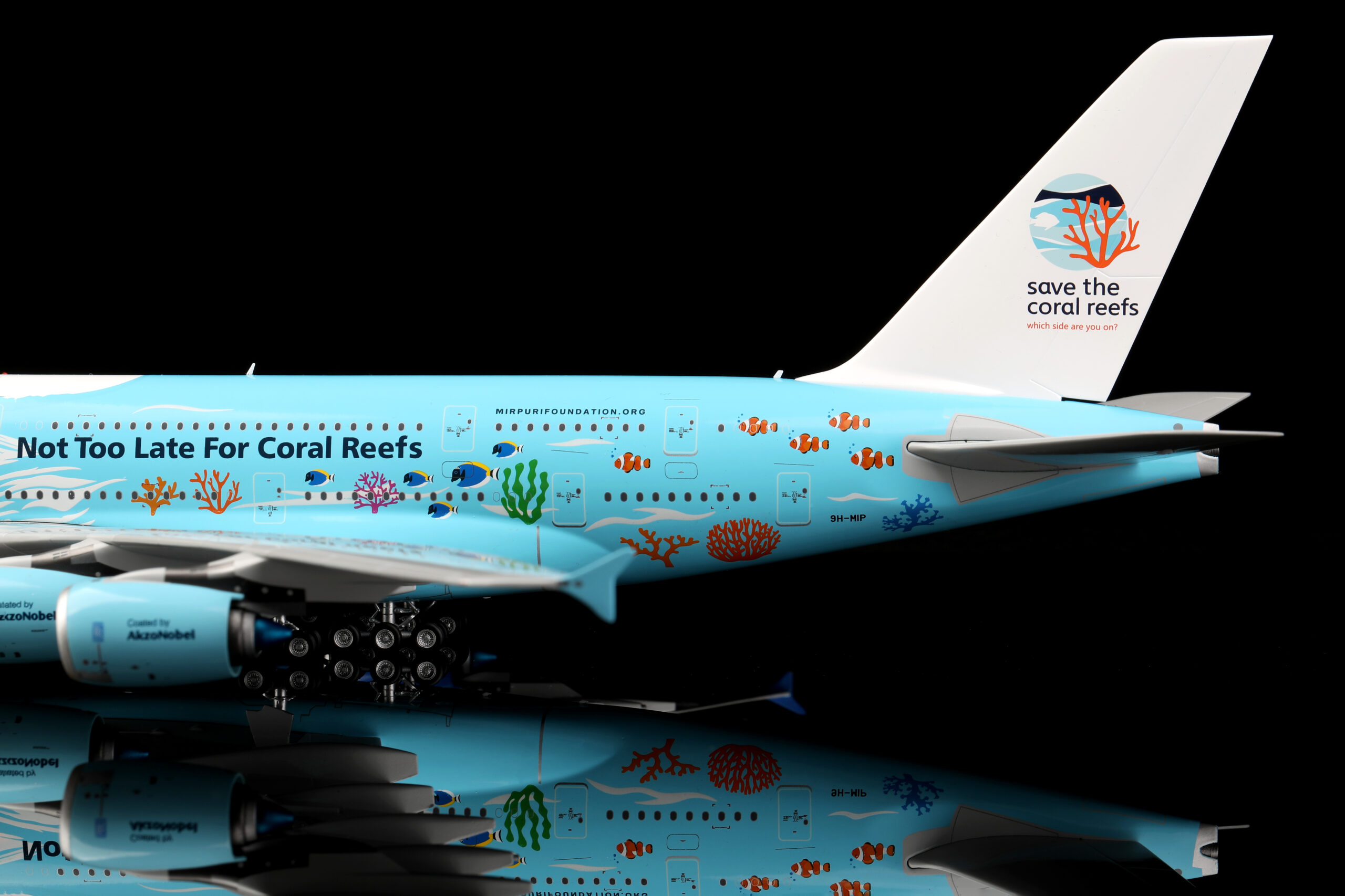 SQ Wings 1:200 HiFly Malta 9H-MIP Airbus A380-800 - Image 5