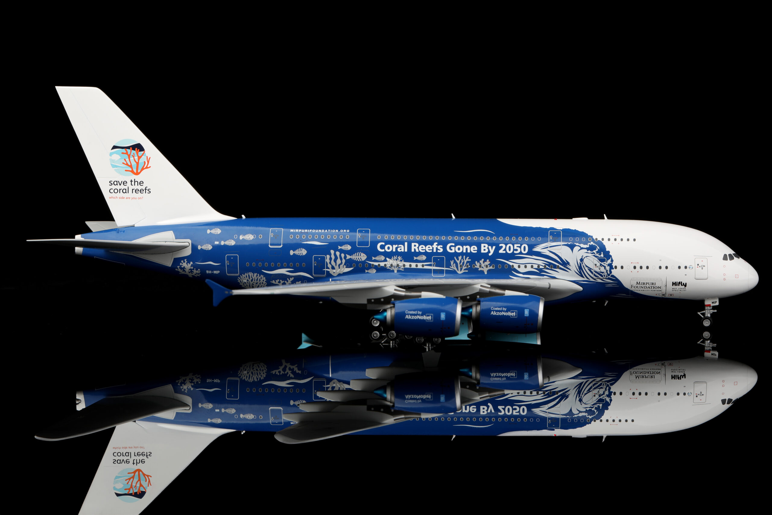 SQ Wings 1:200 HiFly Malta 9H-MIP Airbus A380-800 - Image 7