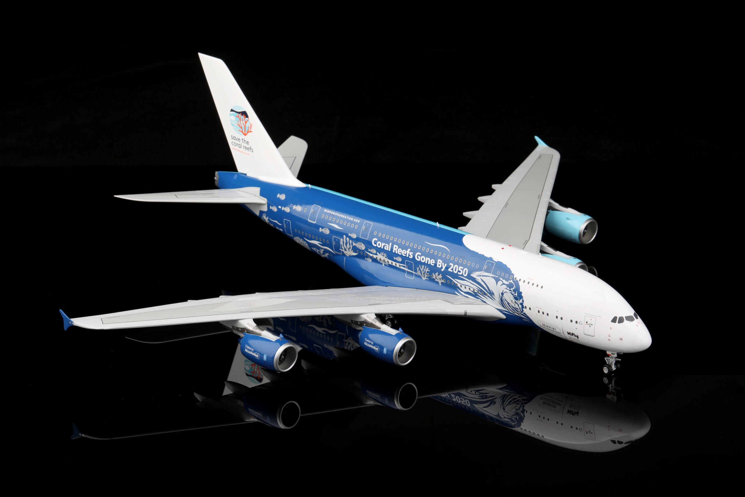 SQ Wings 1:200 HiFly Malta 9H-MIP Airbus A380-800 - Image 8