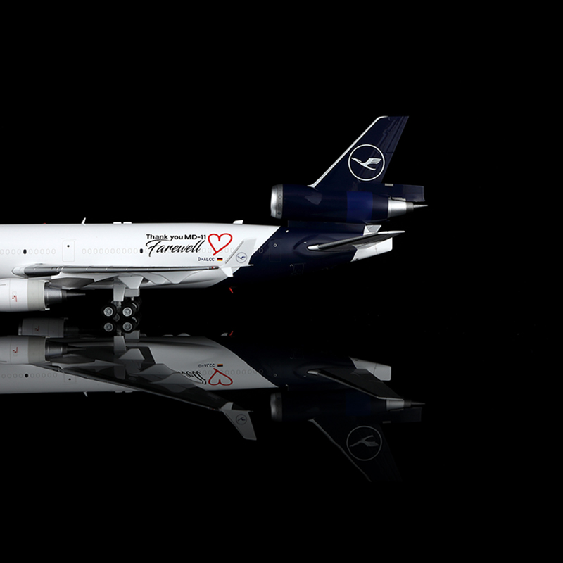 SQ Wings 1:200 Lufthansa Cargo D-ALCC McDonnell Douglas MD-11F - Image 3