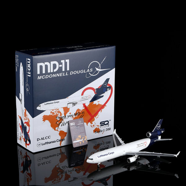 SQ Wings 1:200 Lufthansa Cargo D-ALCC McDonnell Douglas MD-11F