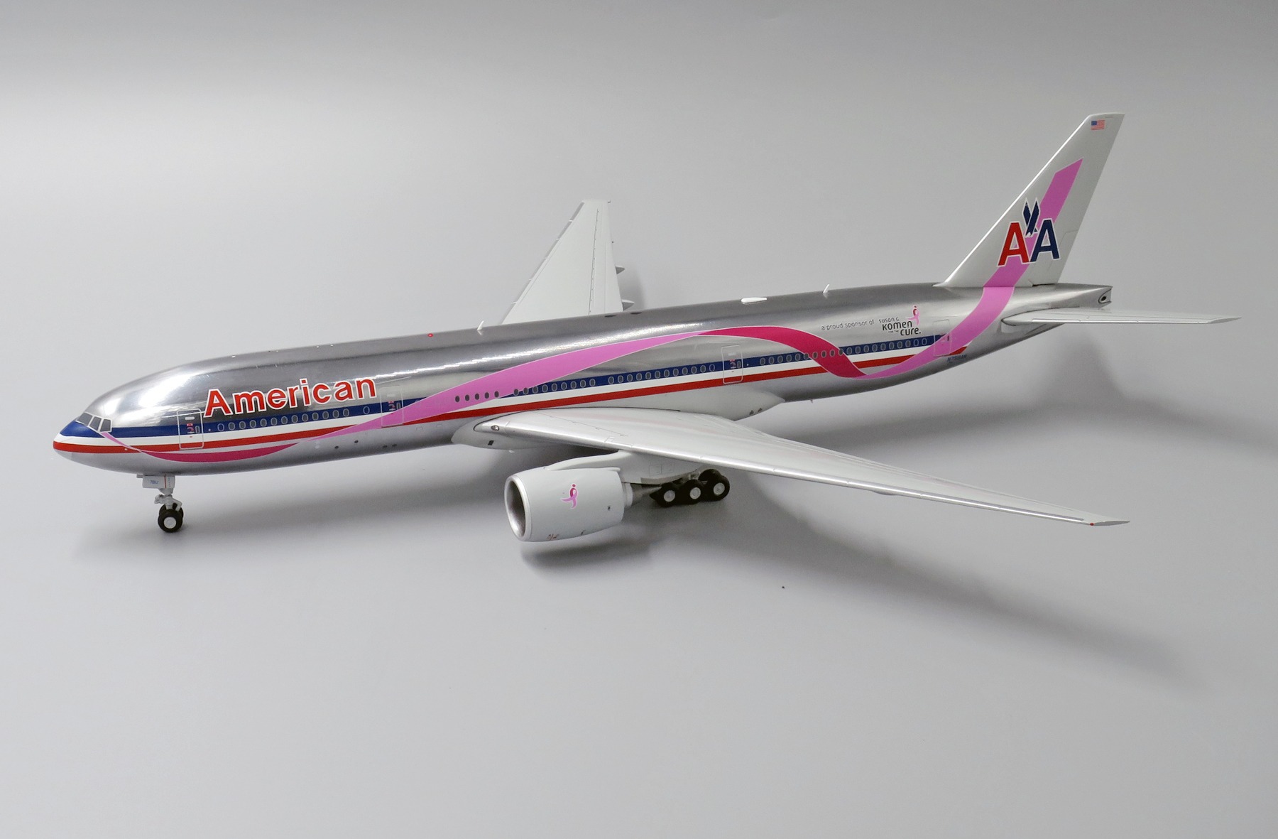 JC Wings 1:200 American Airlines N759AN Boeing 777-200 - Image 2