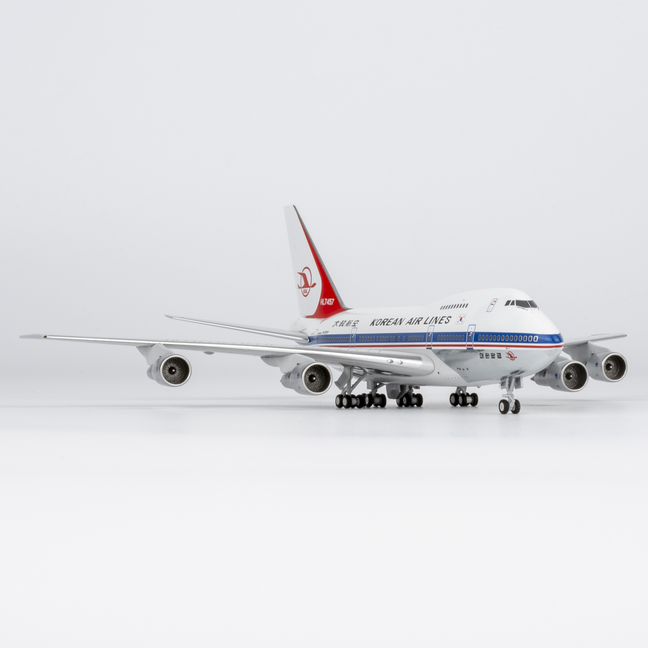 NG Models 1:400 Korean Air HL7457 Boeing 747-SP - Image 7